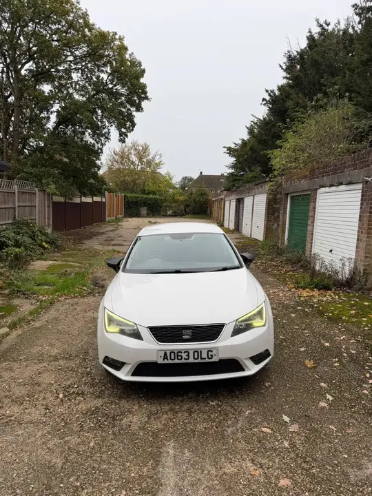 Seat Leon 2013 photo 2
