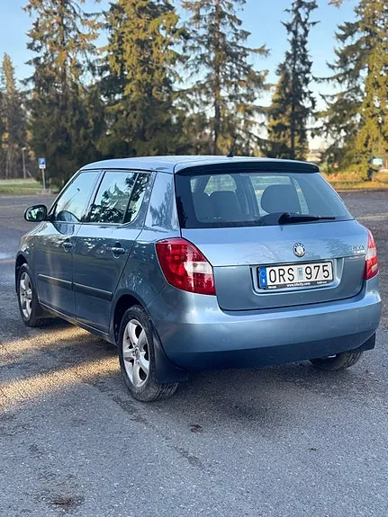 Skoda Fabia 2008 photo 5