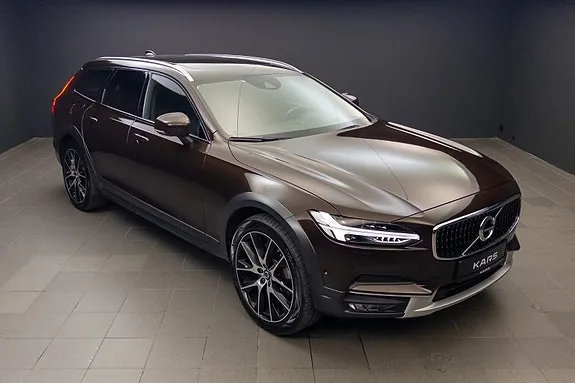 Volvo V90 Cross Country 2017 photo 2