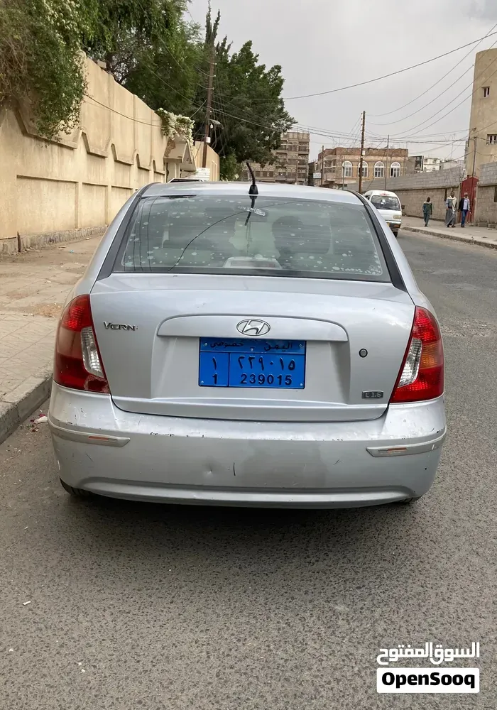 Hyundai Accent 2007 photo 2