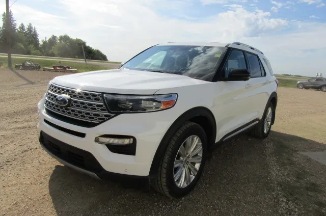 Ford Explorer 2022 photo 3