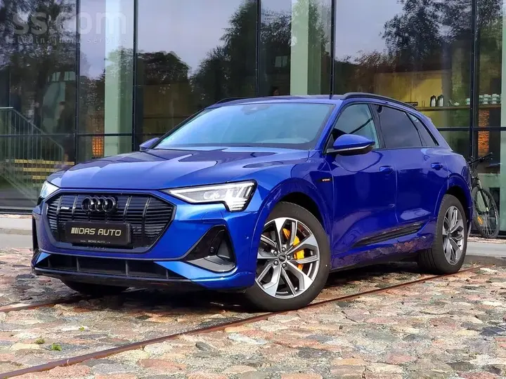Audi E-Tron
