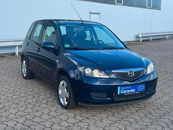 Mazda 2