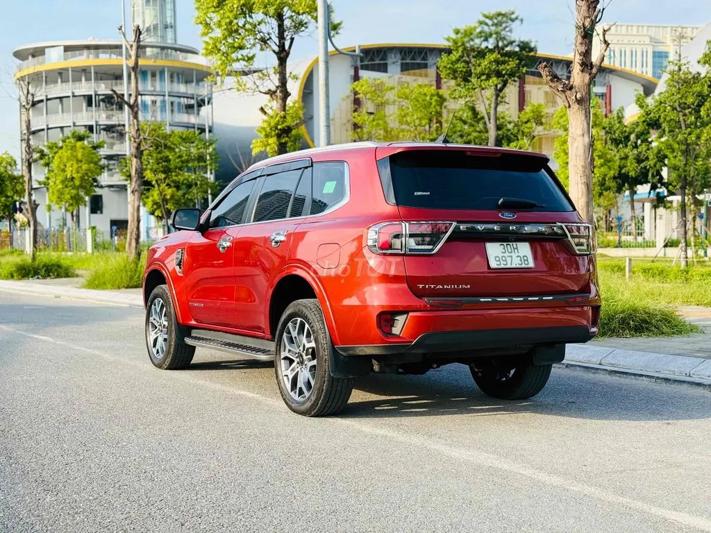 Ford Everest 2022 photo 3