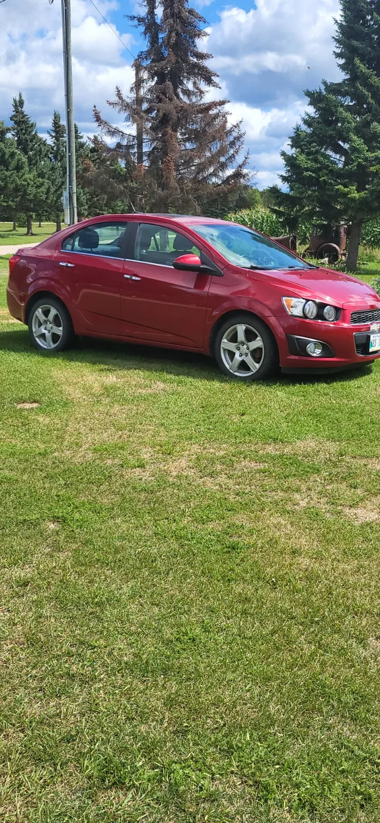 Chevrolet Sonic 2012 photo 2