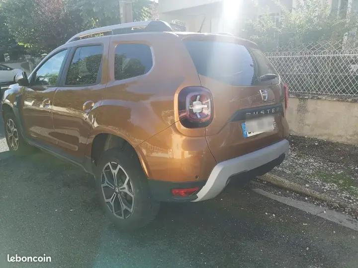 Dacia Duster 2018 photo 2