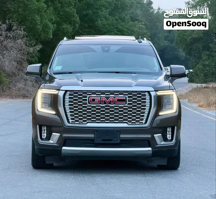 GMC Yukon 2021 photo 2