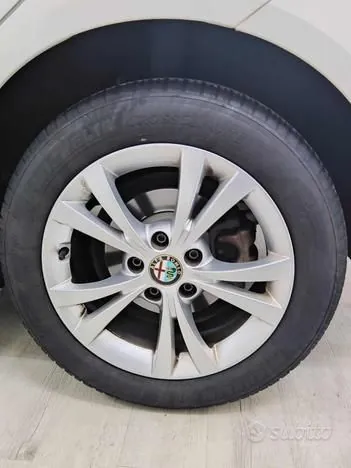 Alfa Romeo Giulietta 2016 photo 5