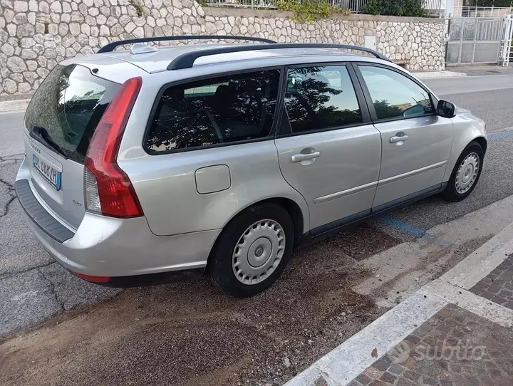 Volvo V50 2007 photo 3