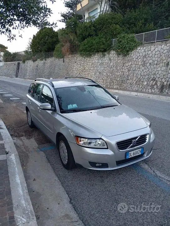 Volvo V50