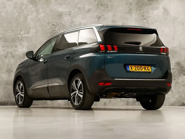 Peugeot 5008 2019 photo 3