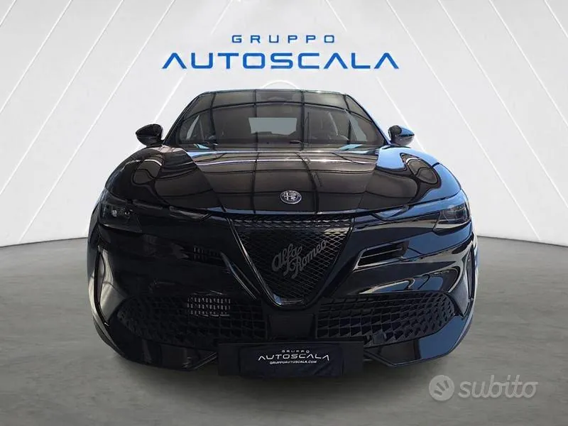 Alfa Romeo Junior 2026 photo 2