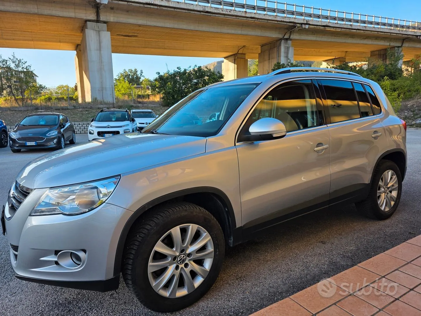 Volkswagen Tiguan 2010 photo 4