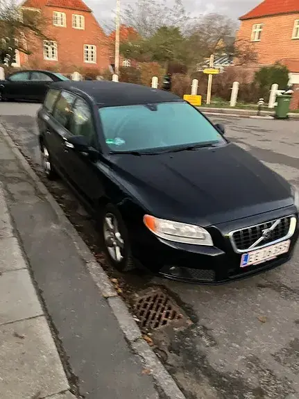 Volvo V70 2009 photo 3