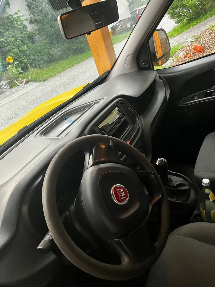 Fiat Doblò 2017 photo 2