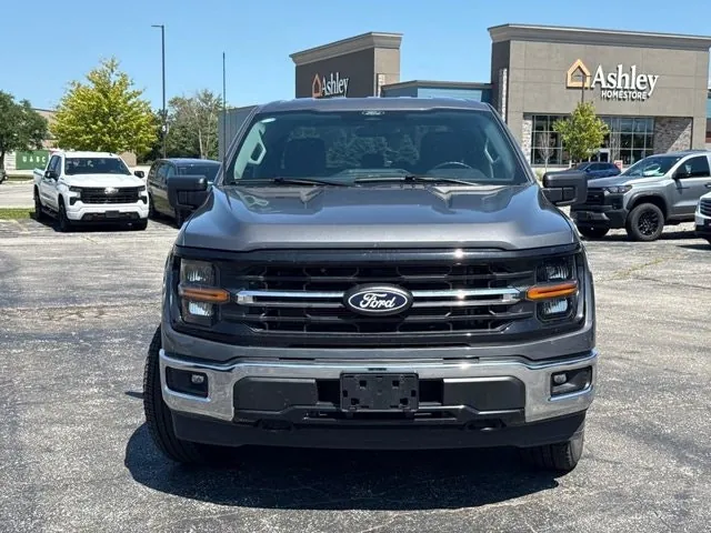 Ford F-150 2025 photo 2