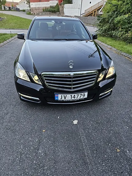Mercedes-Benz E220 D 2012 photo 3