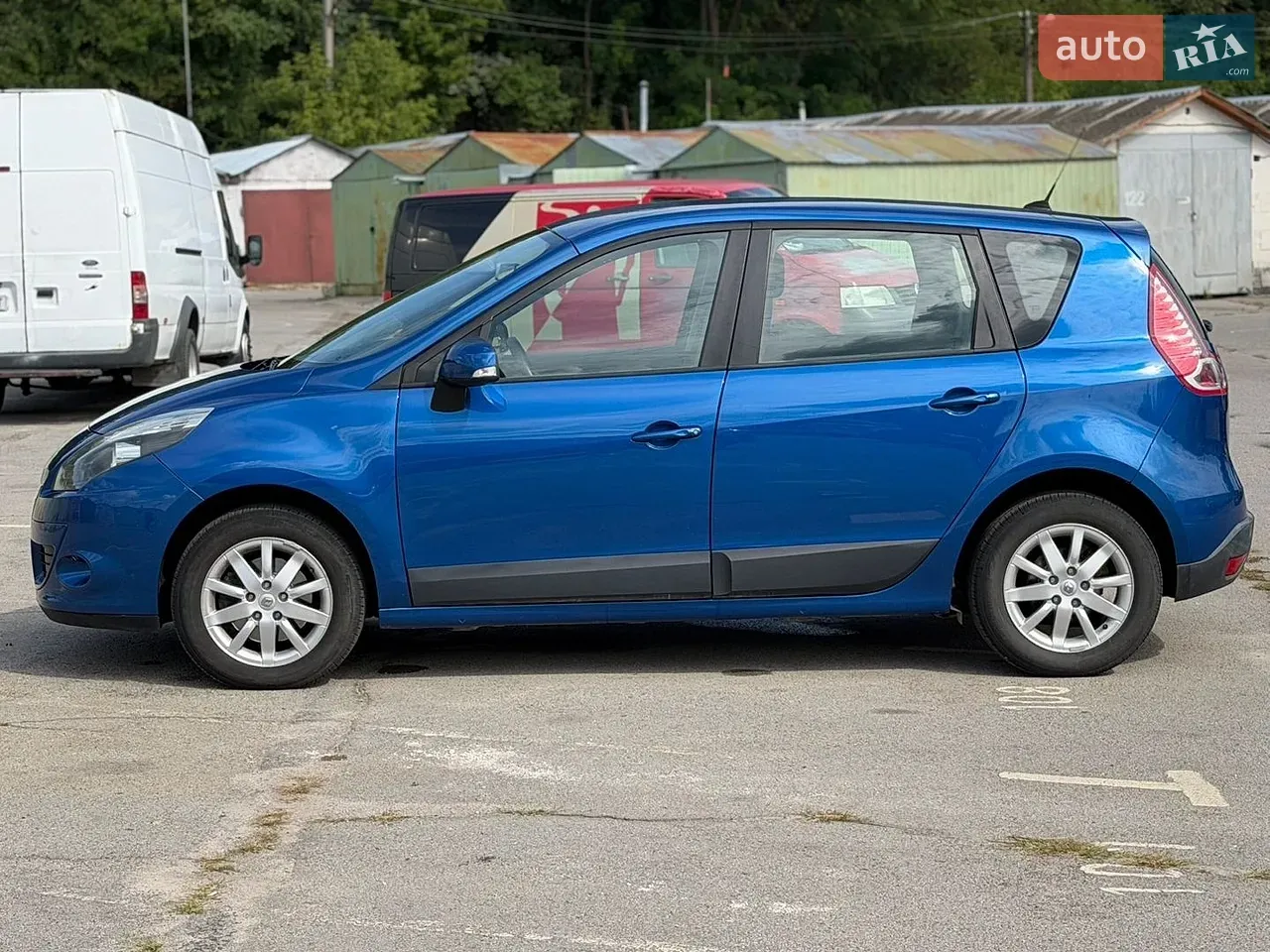 Renault Scenic 2010 photo 3