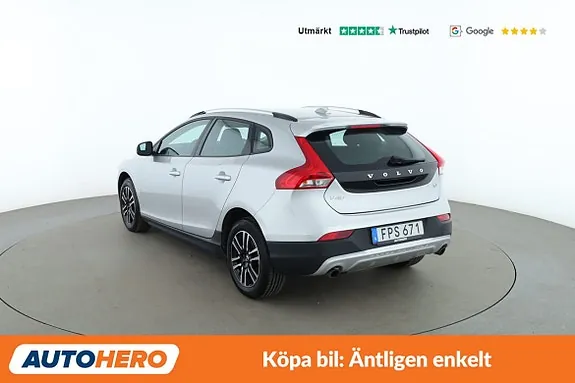 Volvo V40 Cross Country 2018 photo 3