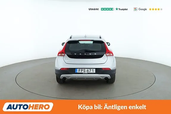 Volvo V40 Cross Country 2018 photo 4