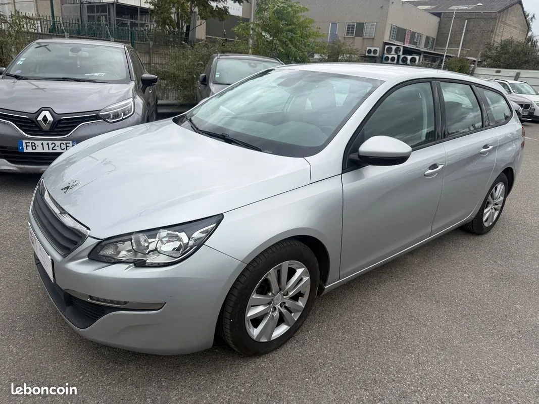 Peugeot 308 2015 photo 3
