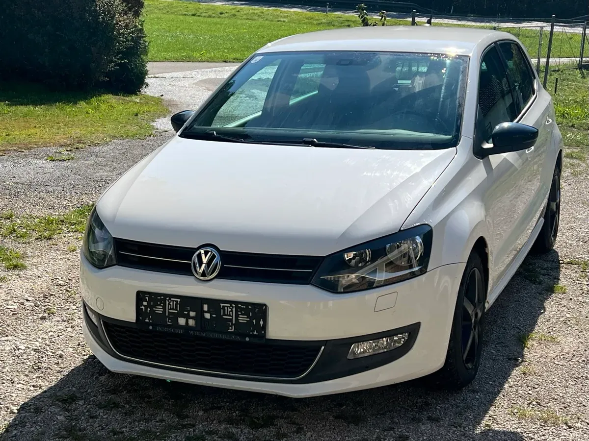 Volkswagen Polo 2009 photo 2