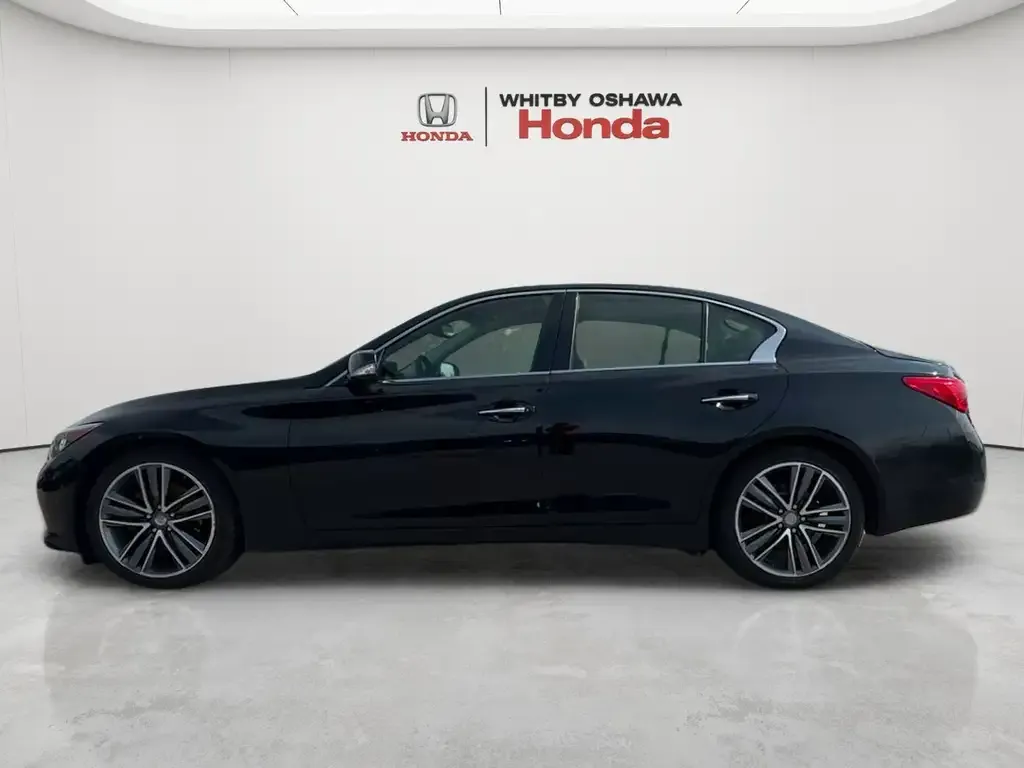 Infiniti Q50 2017 photo 3