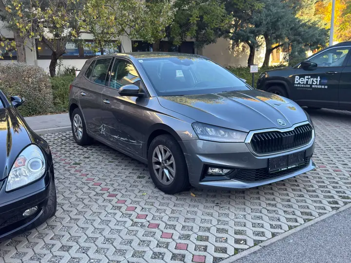 Skoda Fabia 2023 photo 2