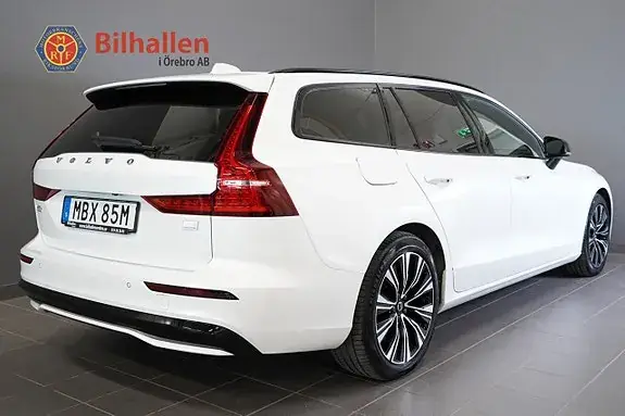Volvo V60 2024 photo 2