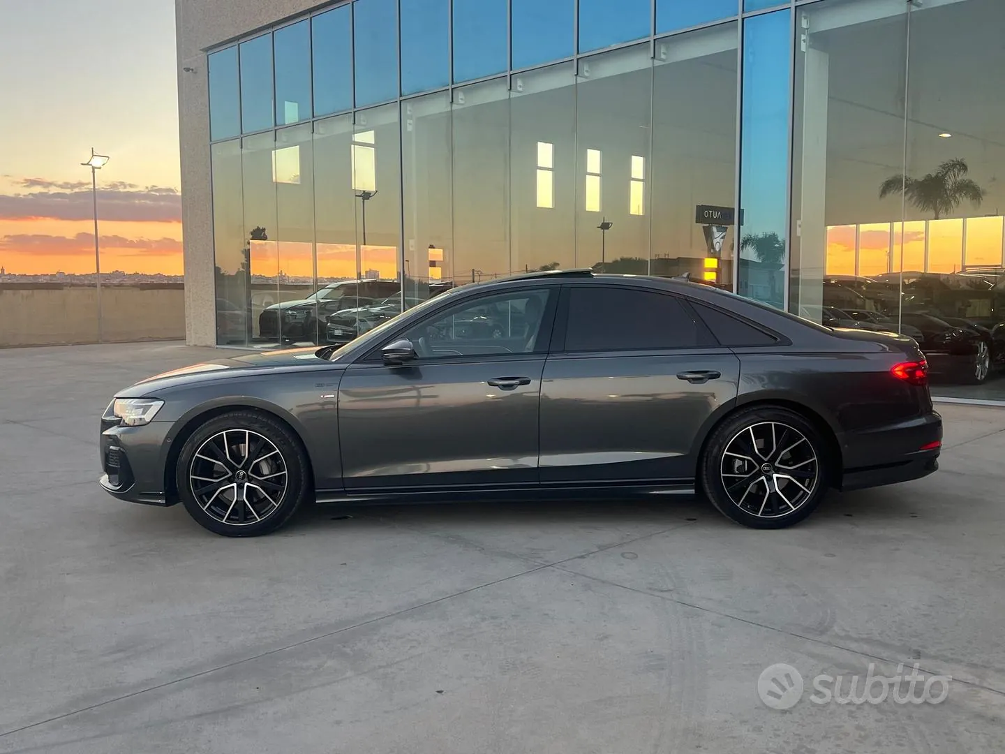 Audi A8 2024 photo 2