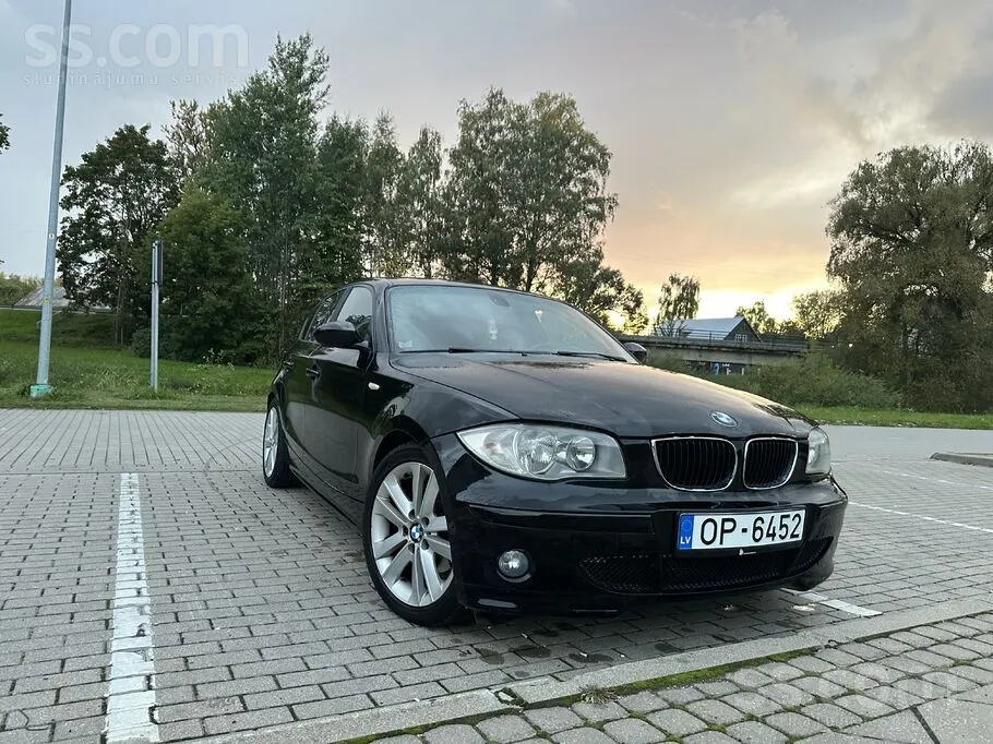 BMW 120