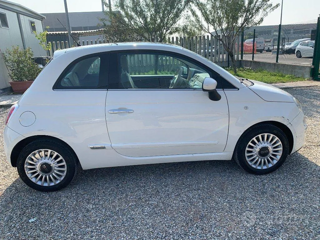 Fiat 500 2011 photo 4