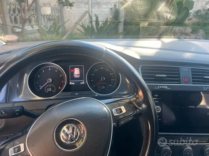 Volkswagen Golf 2018 photo 4