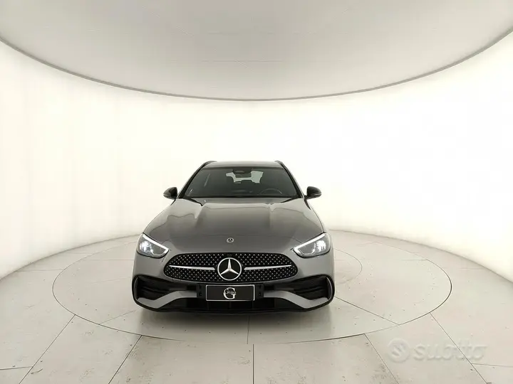 Mercedes-Benz C-Class 2024 photo 2