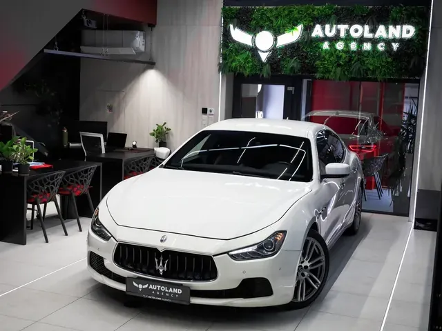 Maserati Ghibli 2014 photo 4