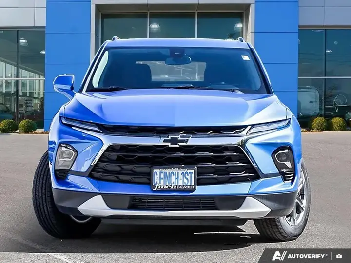 Chevrolet Blazer 2026 photo 2