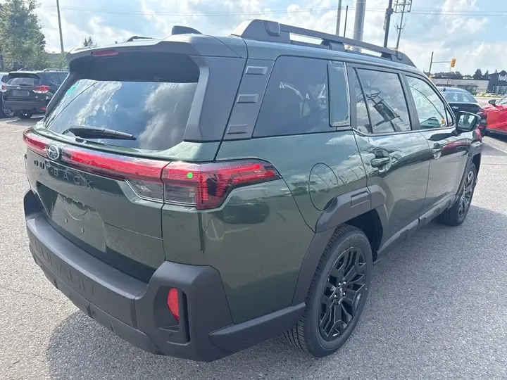 Subaru Outback 2026 photo 3