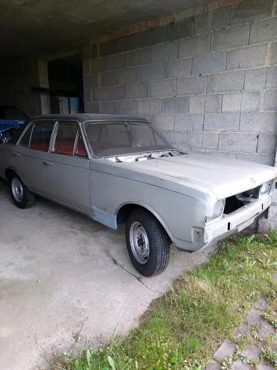 Opel Commodore