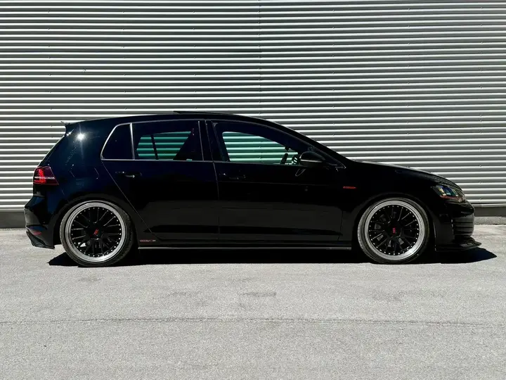 Volkswagen Golf Gti 2013 photo 2