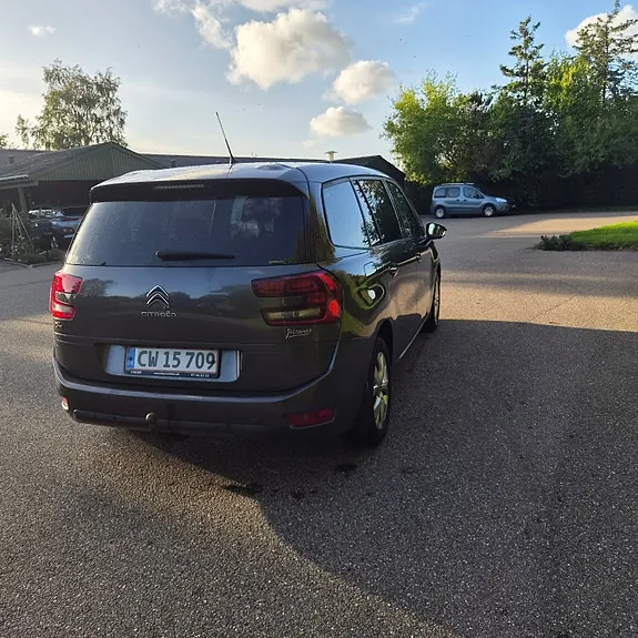 Citroen Grand C4 Picasso 2017 photo 4