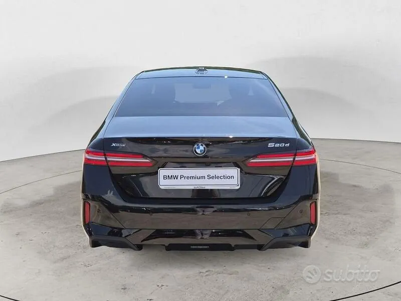 BMW 5 Series 2023 photo 3