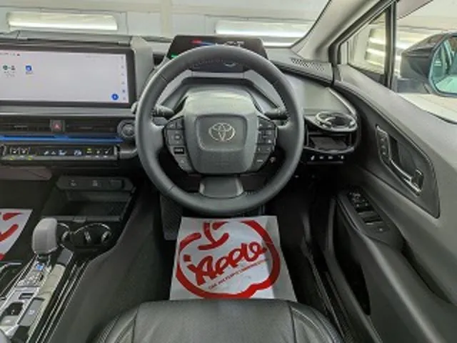 Toyota Prius 2024 photo 3