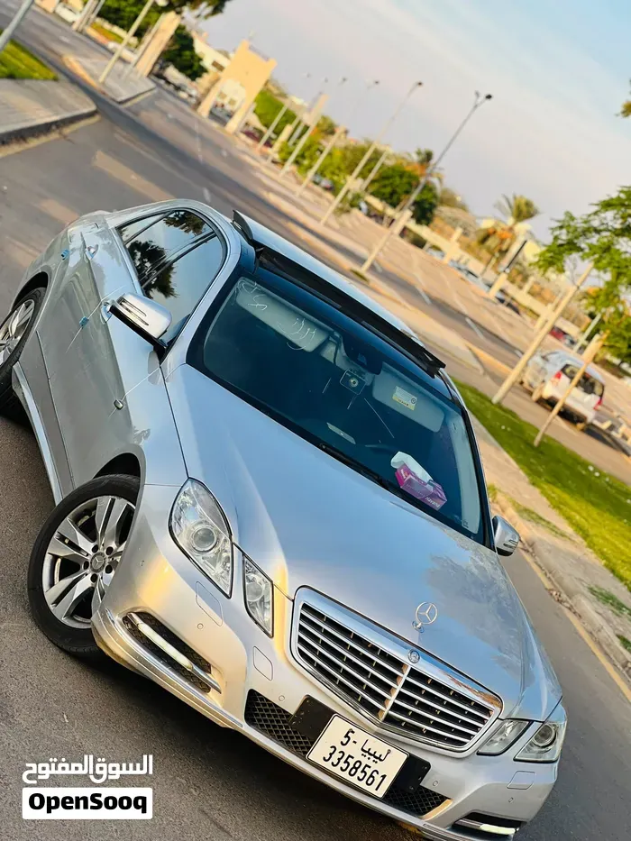 Mercedes-Benz E-Class 2013 photo 2