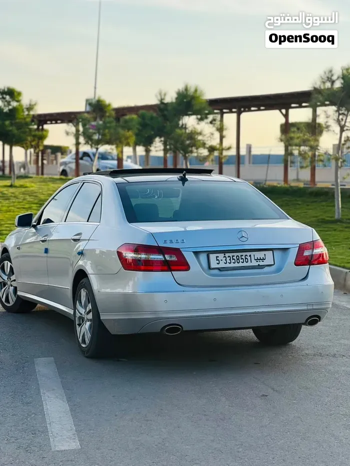 Mercedes-Benz E-Class 2013 photo 3