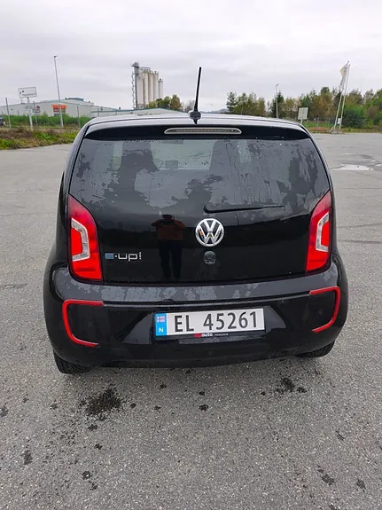Volkswagen E-Up! 2014 photo 5