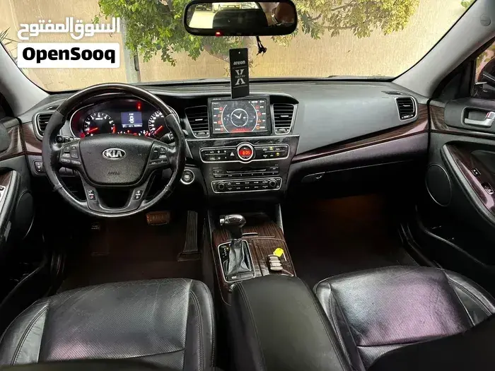 Kia Cadenza 2015 photo 4