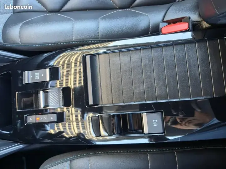Citroen C4 2022 photo 4