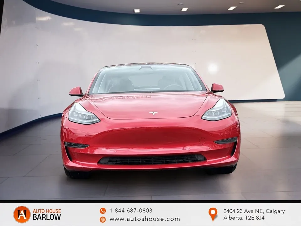 Tesla Model 3 2021 photo 2