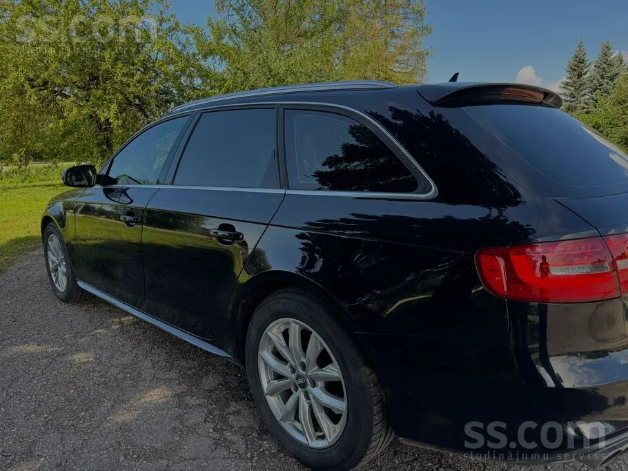 Audi A4 2014 photo 4