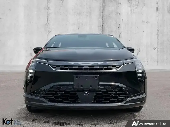 Chrysler Pacifica 2027 photo 2